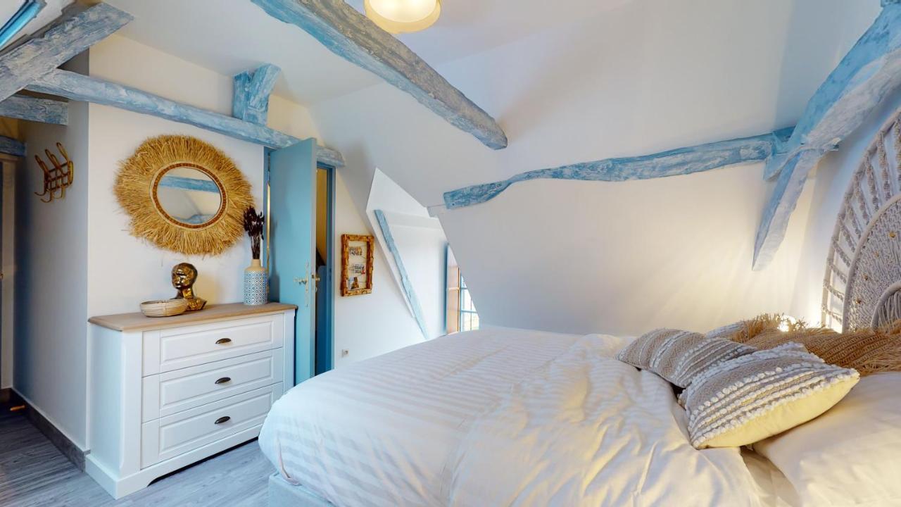 Demeure Du Vallon - Chambres D'Hotes De Charme Azerat ภายนอก รูปภาพ